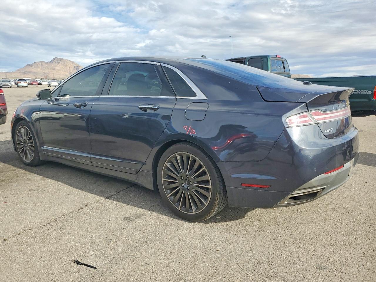 2014 LINCOLN MKZ photo 2