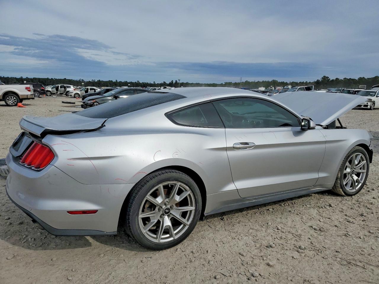 2015 FORD MUSTANG photo 3