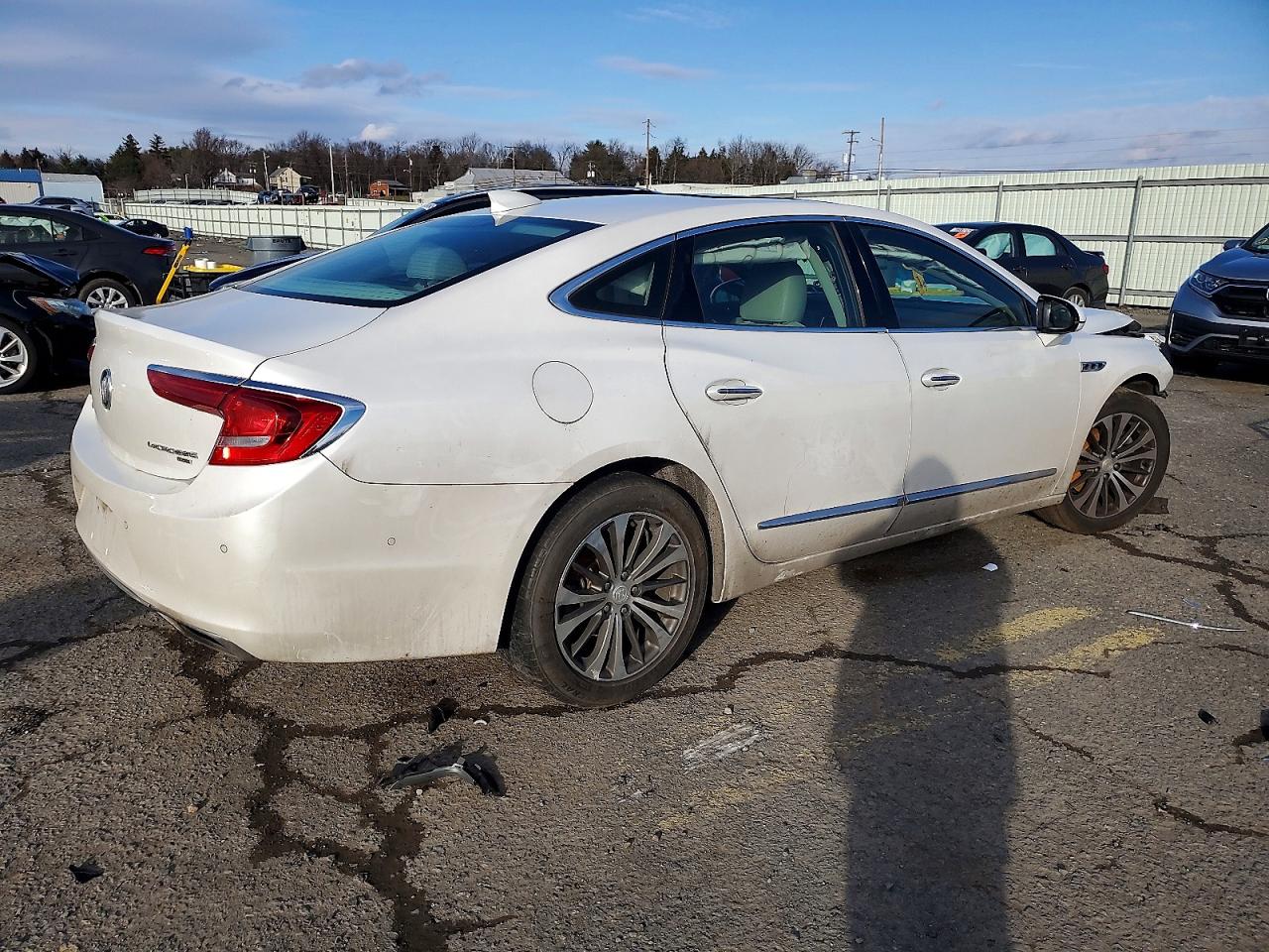 2017 BUICK LACROSSE PREMIUM photo 3