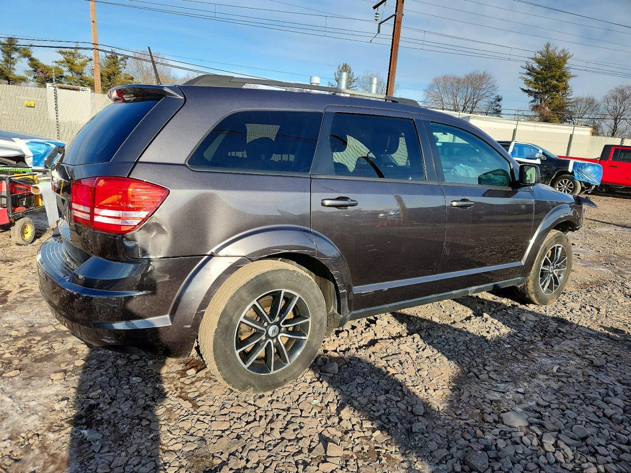 2018 DODGE JOURNEY SE photo 3