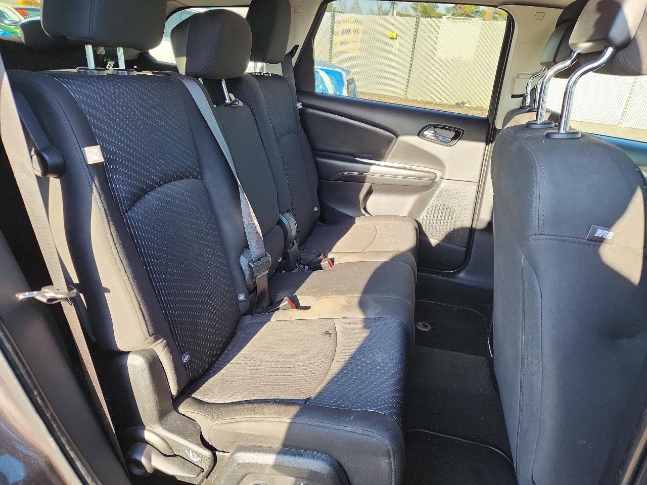 2018 DODGE JOURNEY SE photo 11