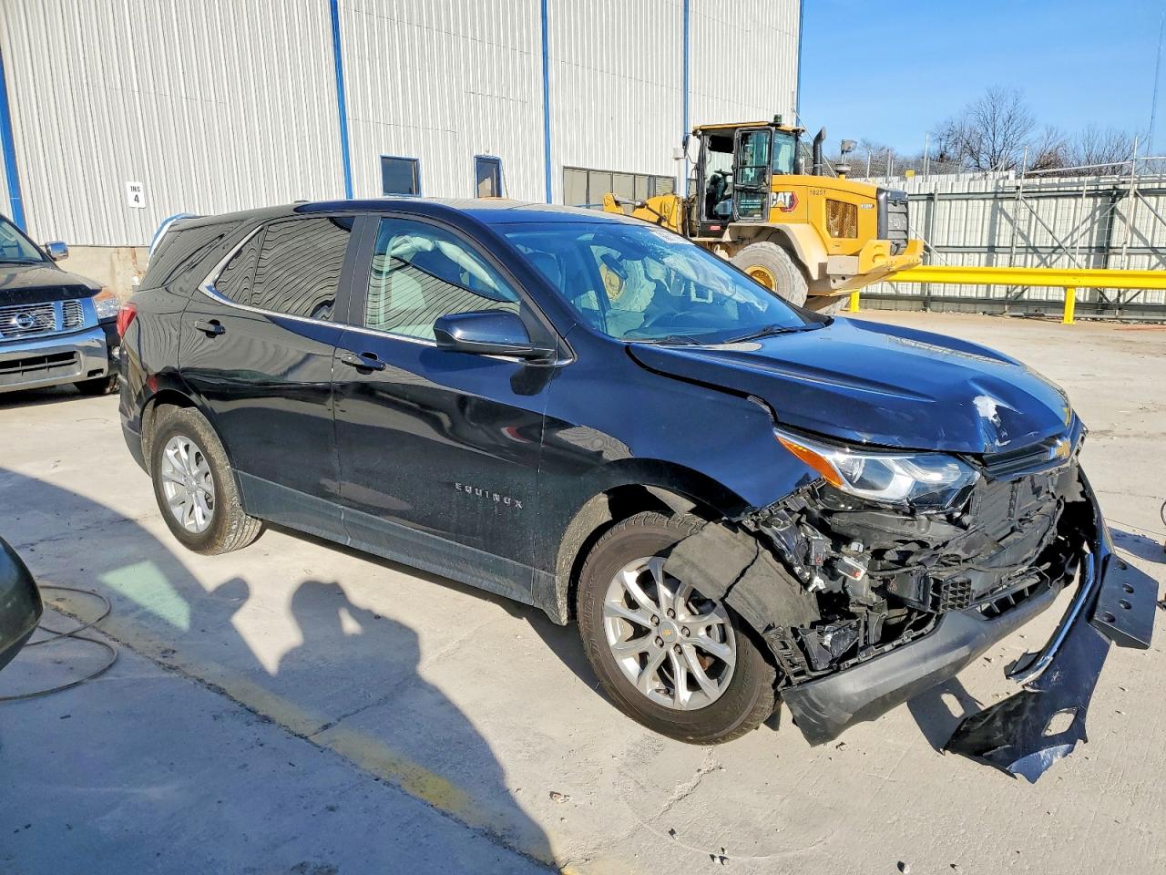 2021 CHEVROLET EQUINOX LT photo 4