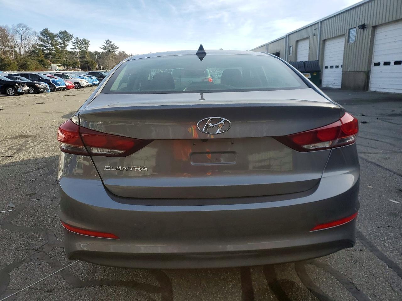 2018 HYUNDAI ELANTRA SEL photo 6