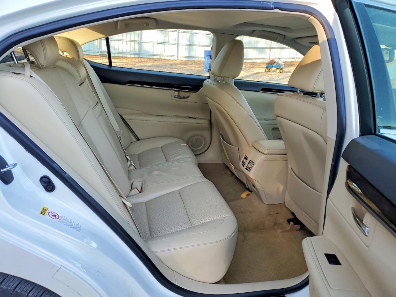 2013 LEXUS ES 350 photo 10