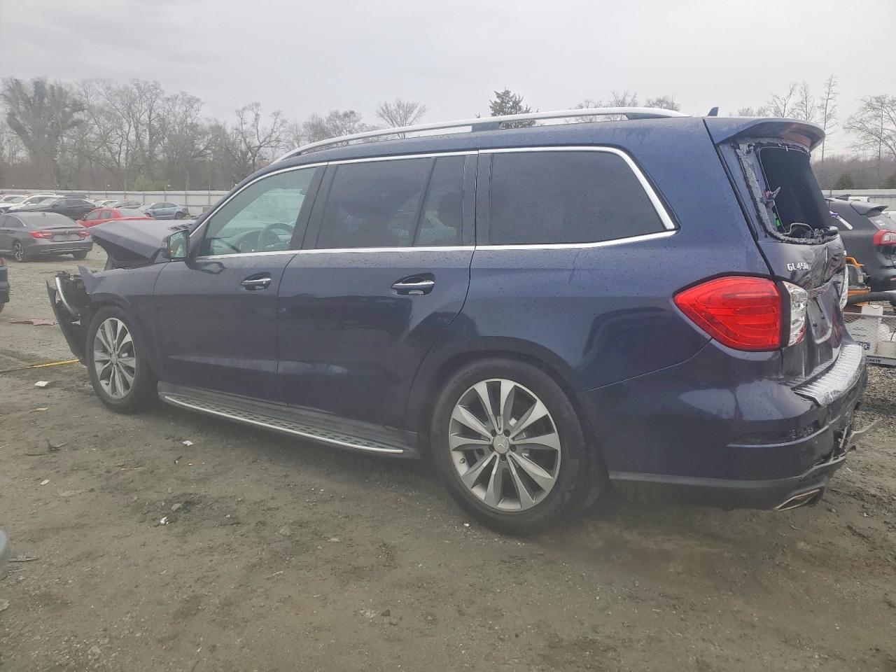 2014 MERCEDES-BENZ GL 450 4MATIC photo 2