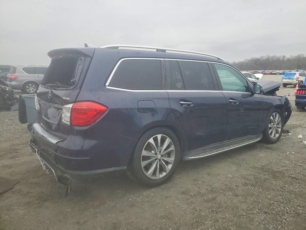 2014 MERCEDES-BENZ GL 450 4MATIC photo 3