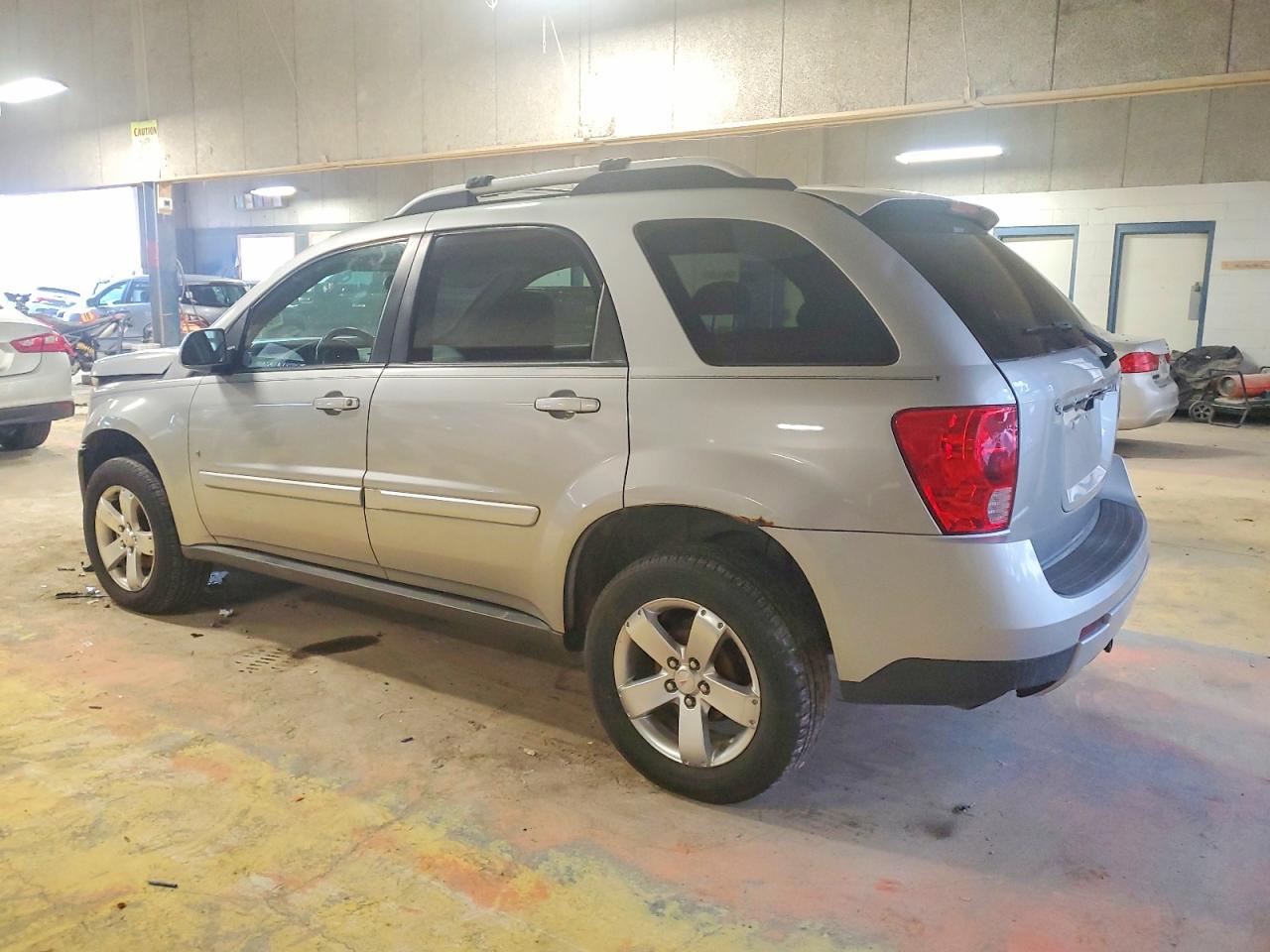 2006 PONTIAC TORRENT photo 2