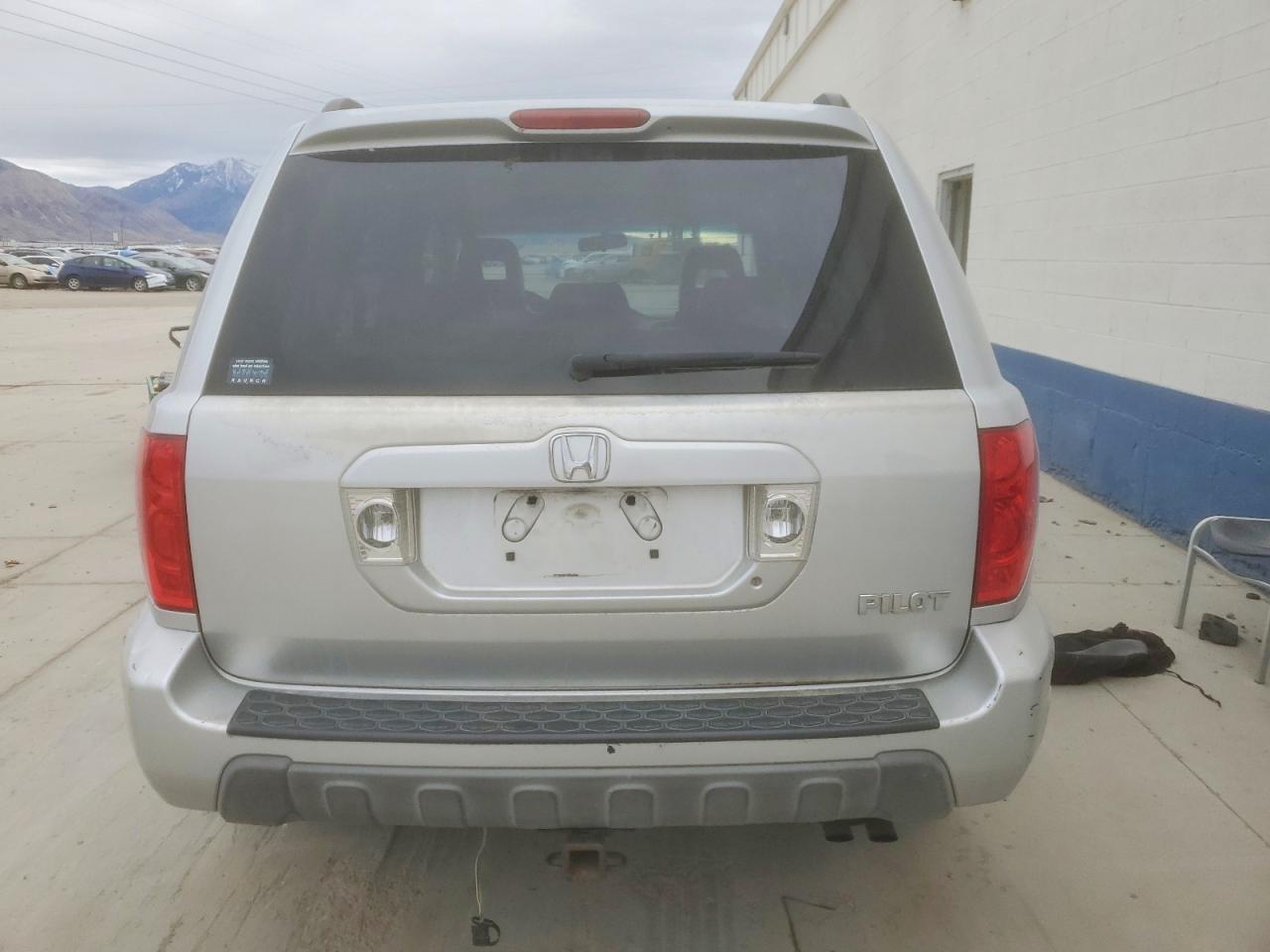 2005 HONDA PILOT EXL photo 6