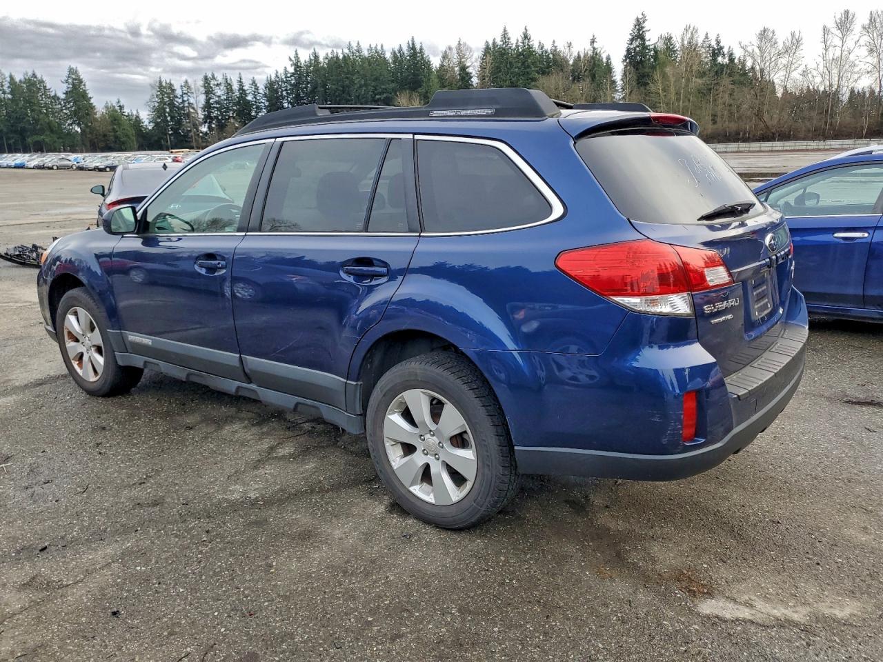 2010 SUBARU OUTBACK 2.5I PREMIUM photo 2