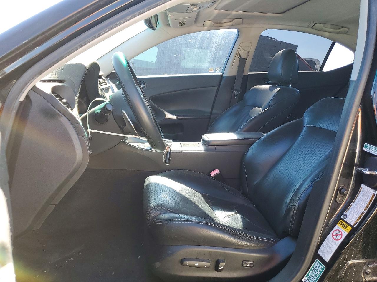 2009 LEXUS IS 350 photo 7