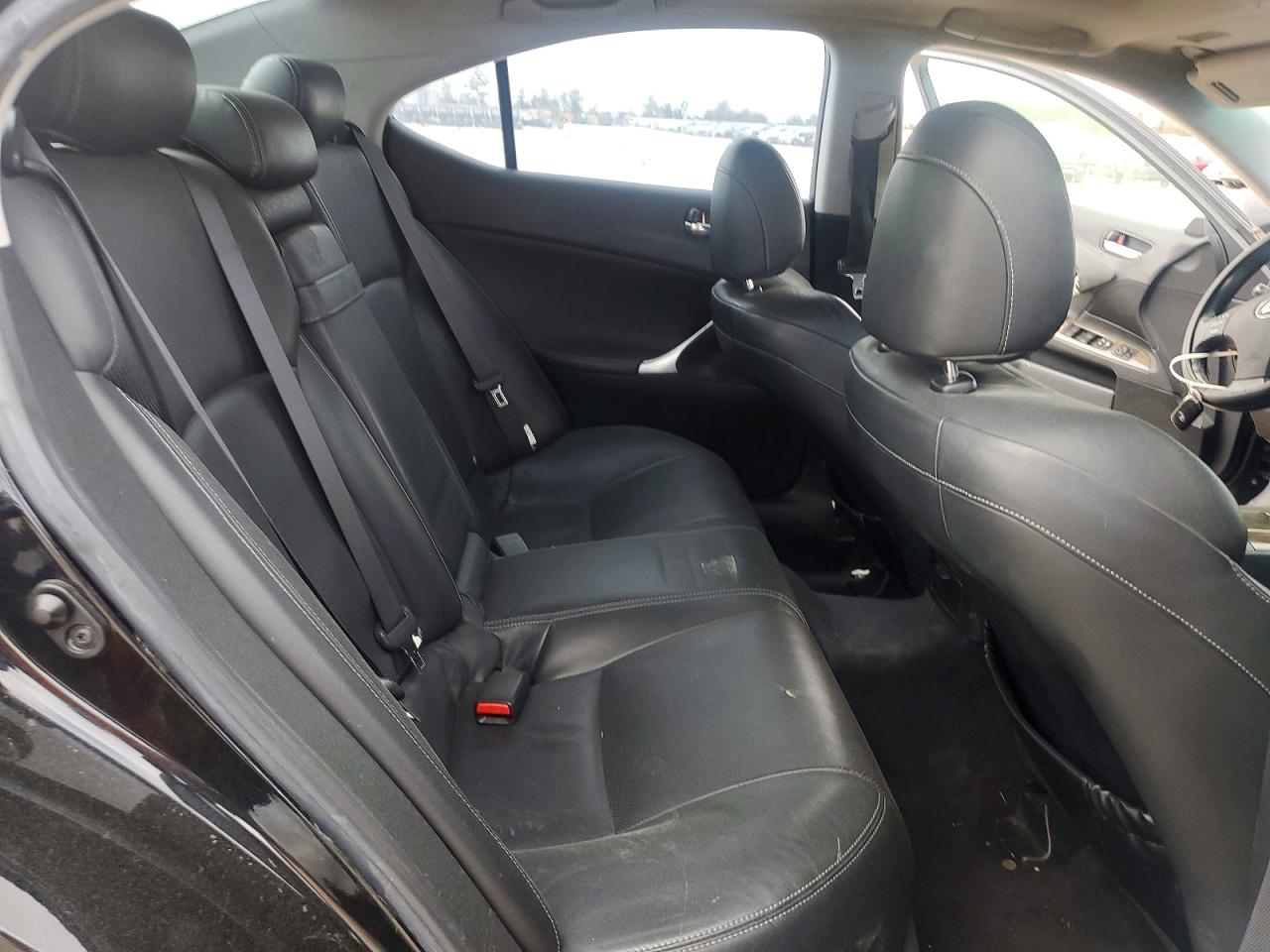 2009 LEXUS IS 350 photo 10