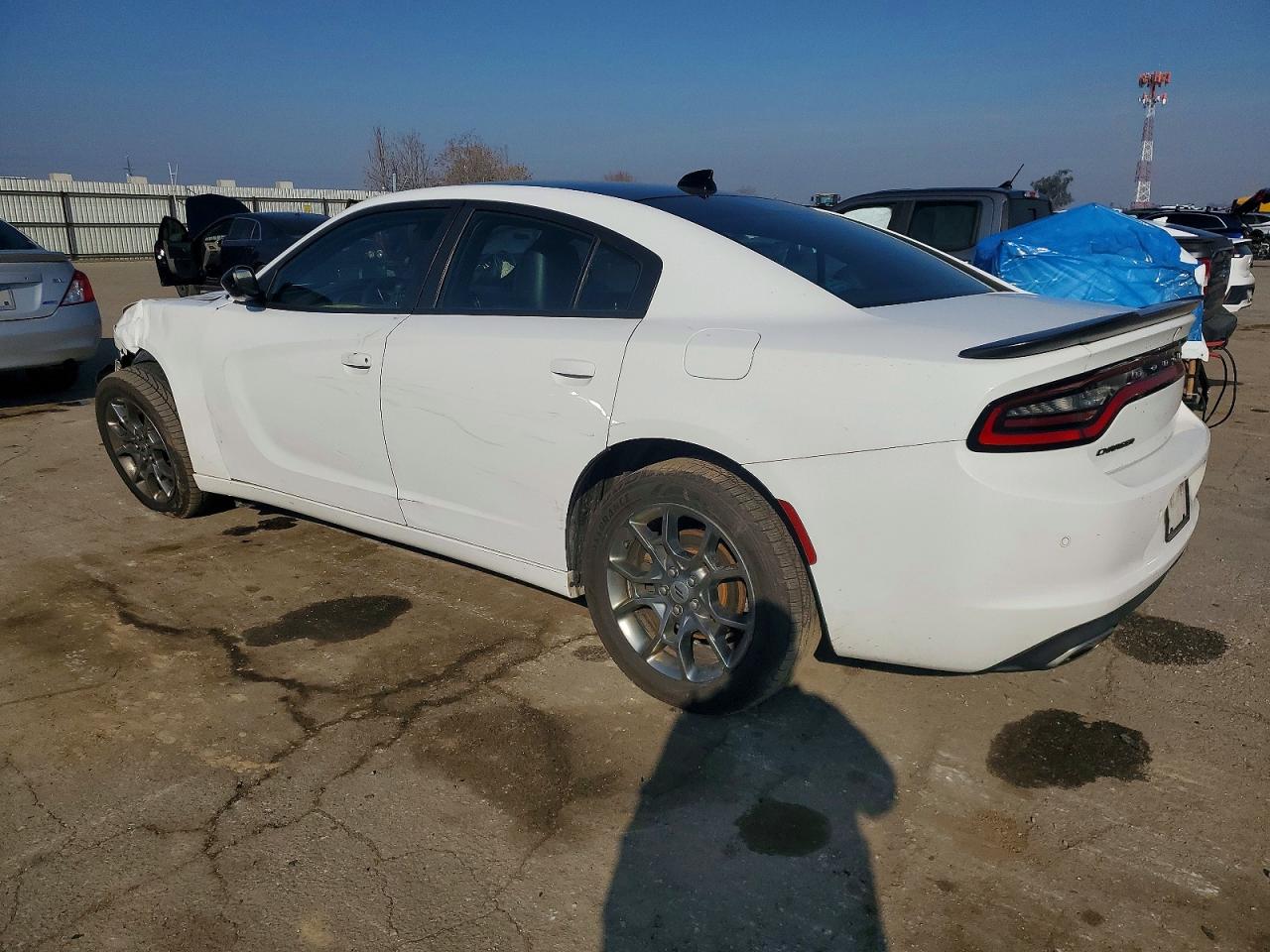 2017 DODGE CHARGER SXT photo 2