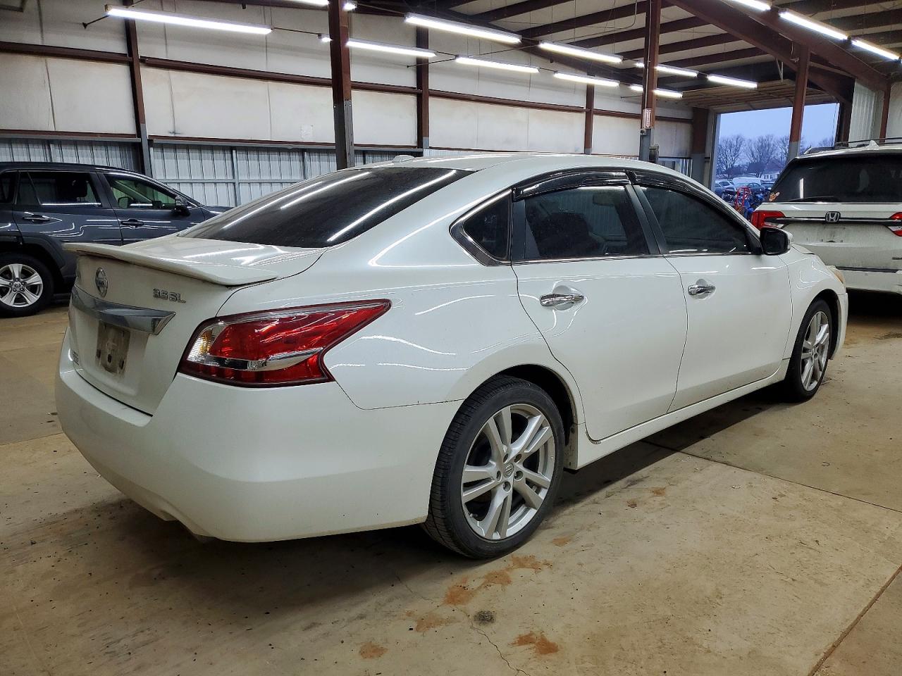 2013 NISSAN ALTIMA 3.5S photo 3