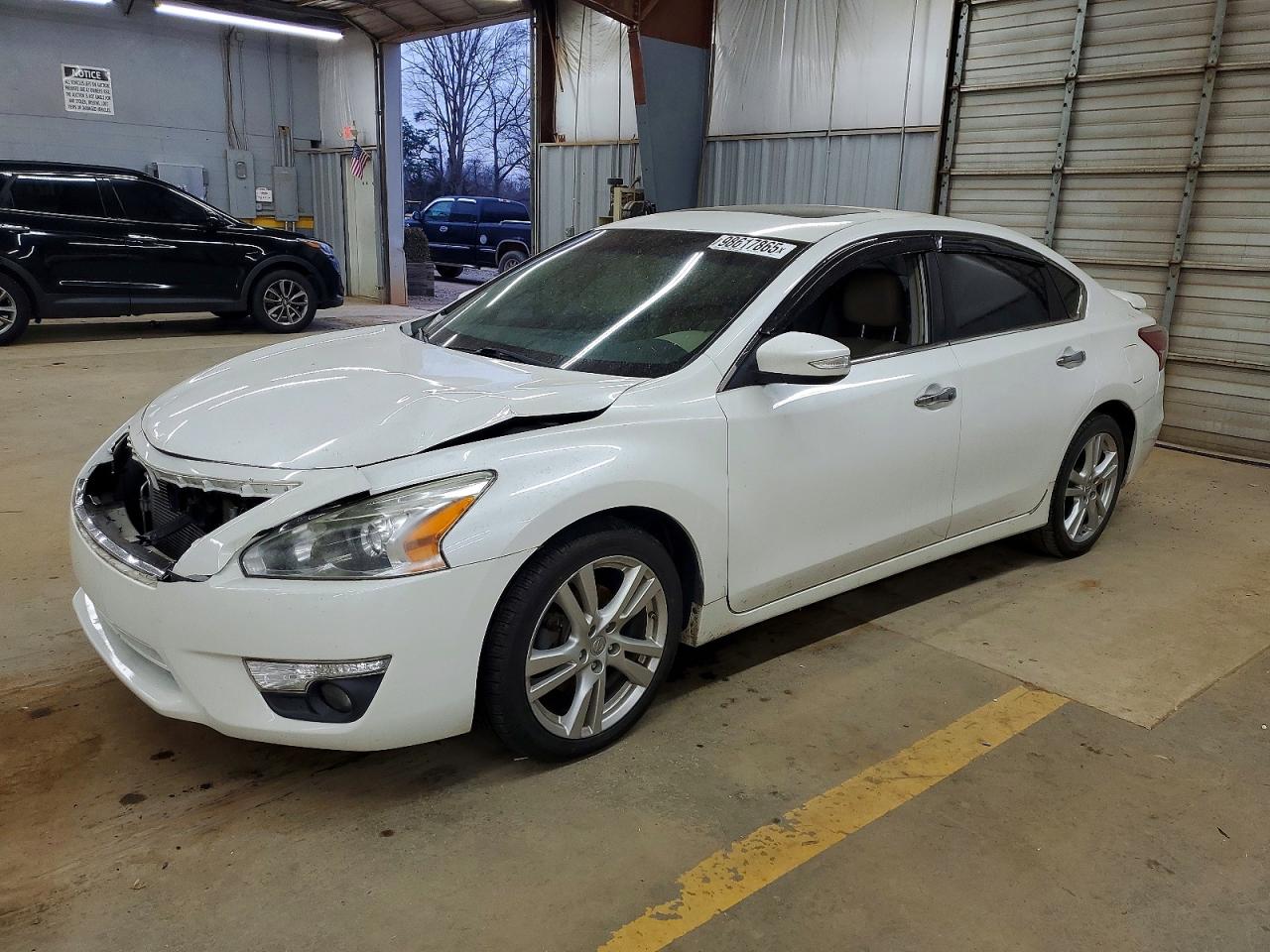2013 NISSAN ALTIMA