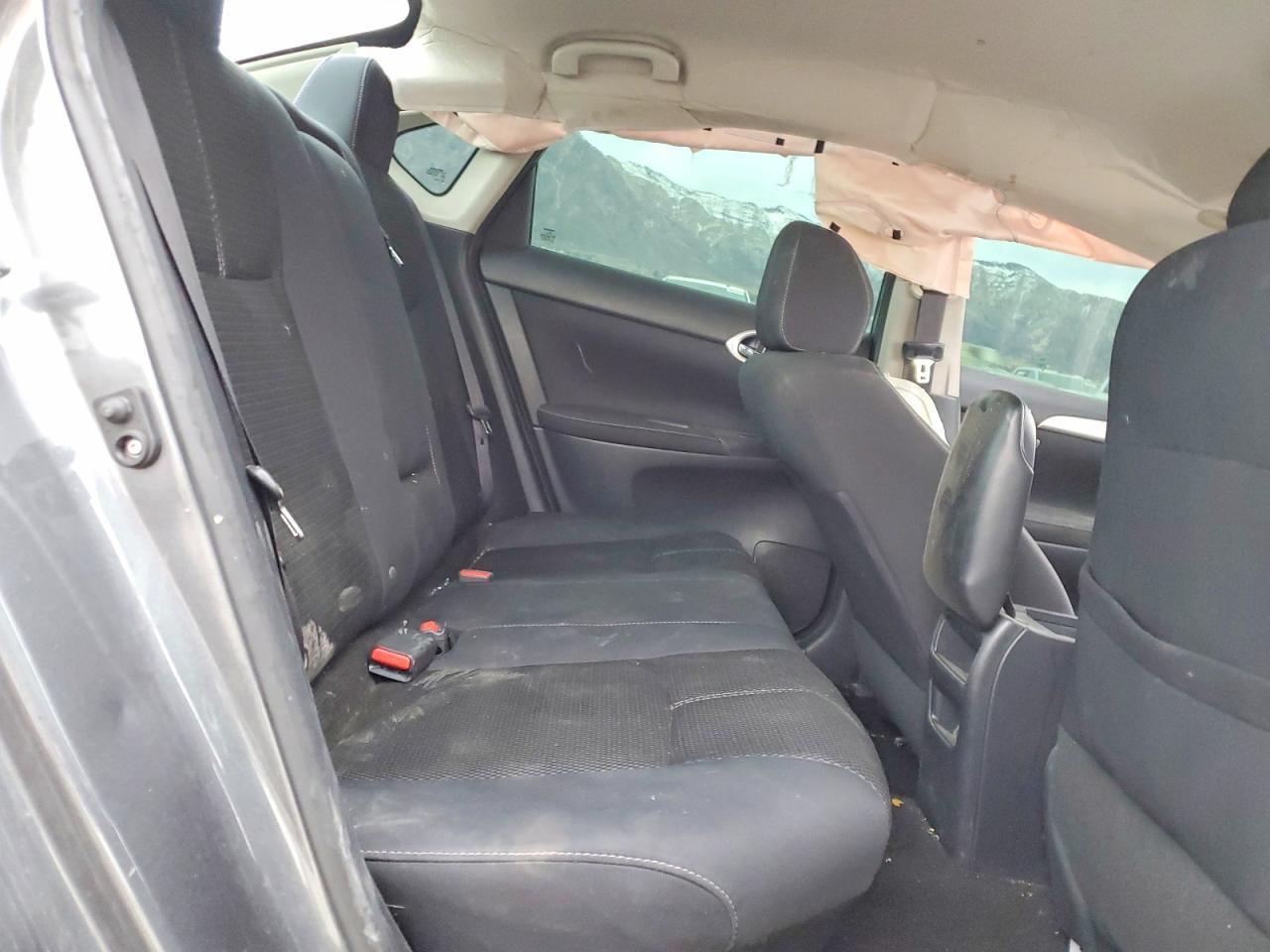 2015 NISSAN SENTRA S photo 10