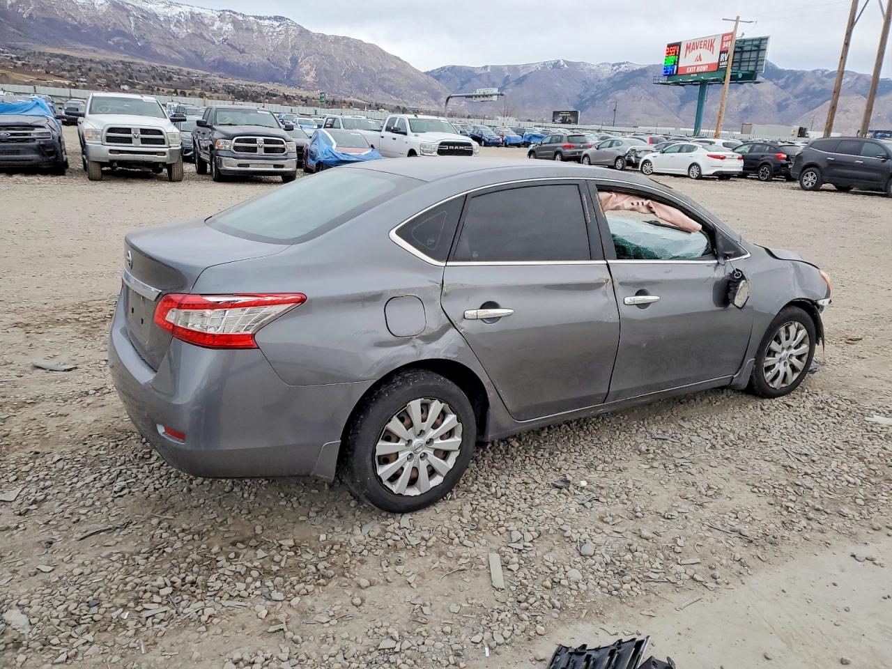 2015 NISSAN SENTRA S photo 3