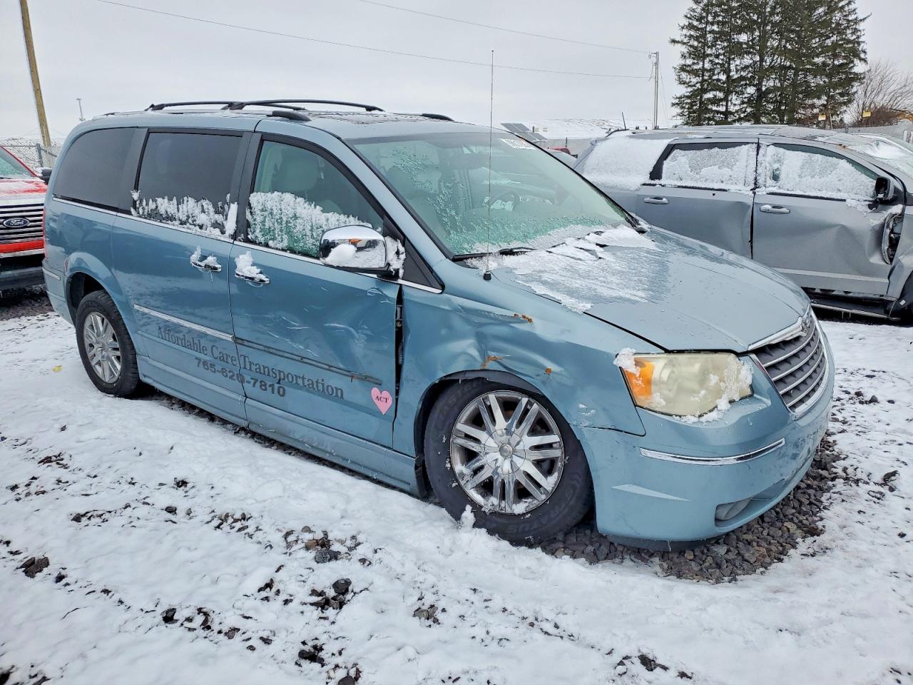 2008 CHRYSLER TOWN & COUNTRY LIMITED photo 4