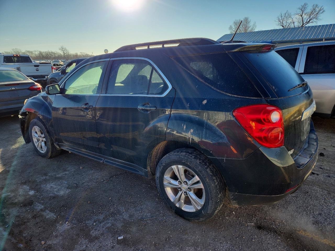 2014 CHEVROLET EQUINOX LT photo 2