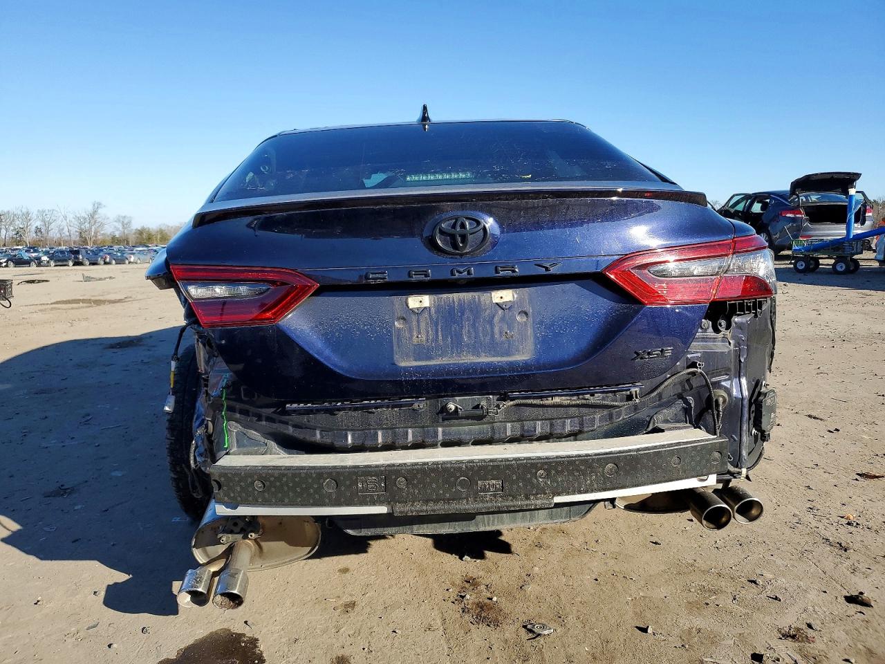 2021 TOYOTA CAMRY XSE photo 11