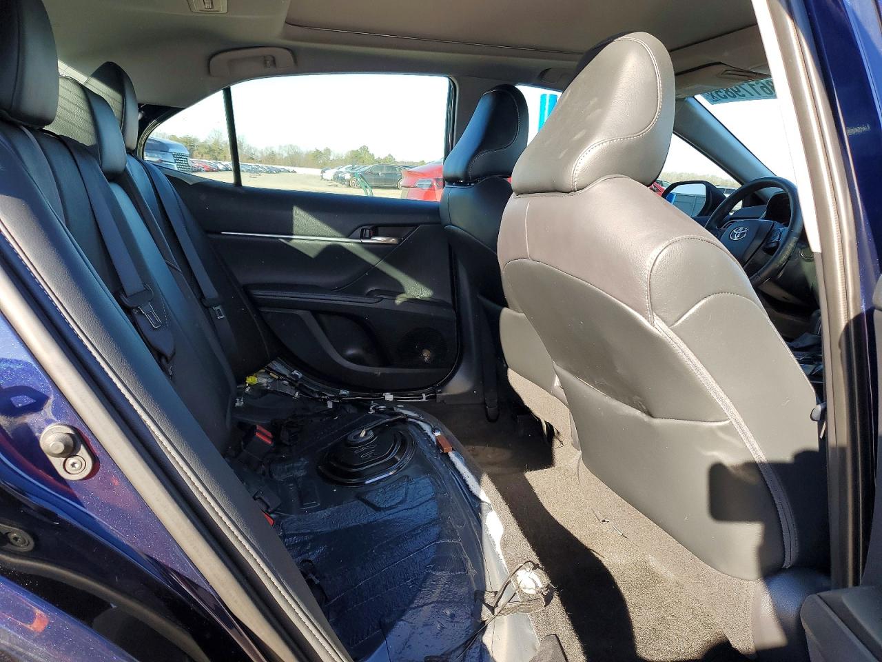 2021 TOYOTA CAMRY XSE photo 19