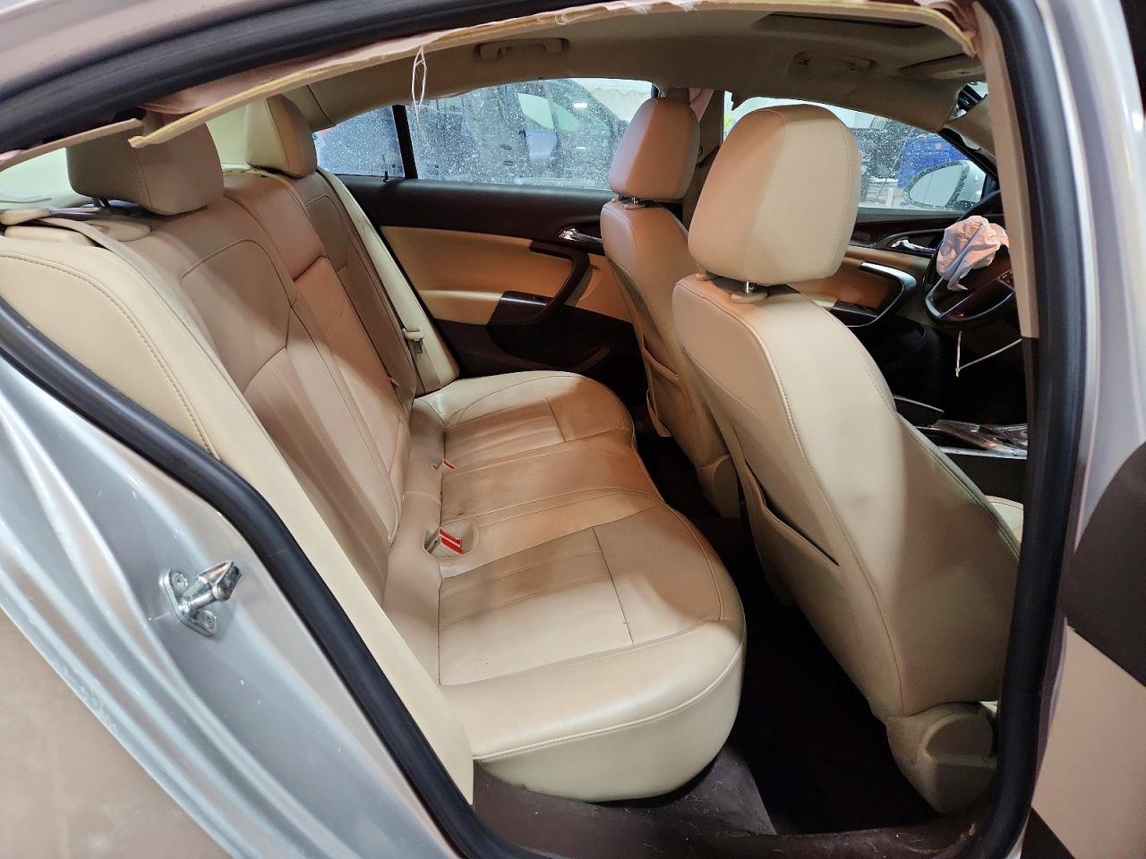 2011 BUICK REGAL CXL photo 19