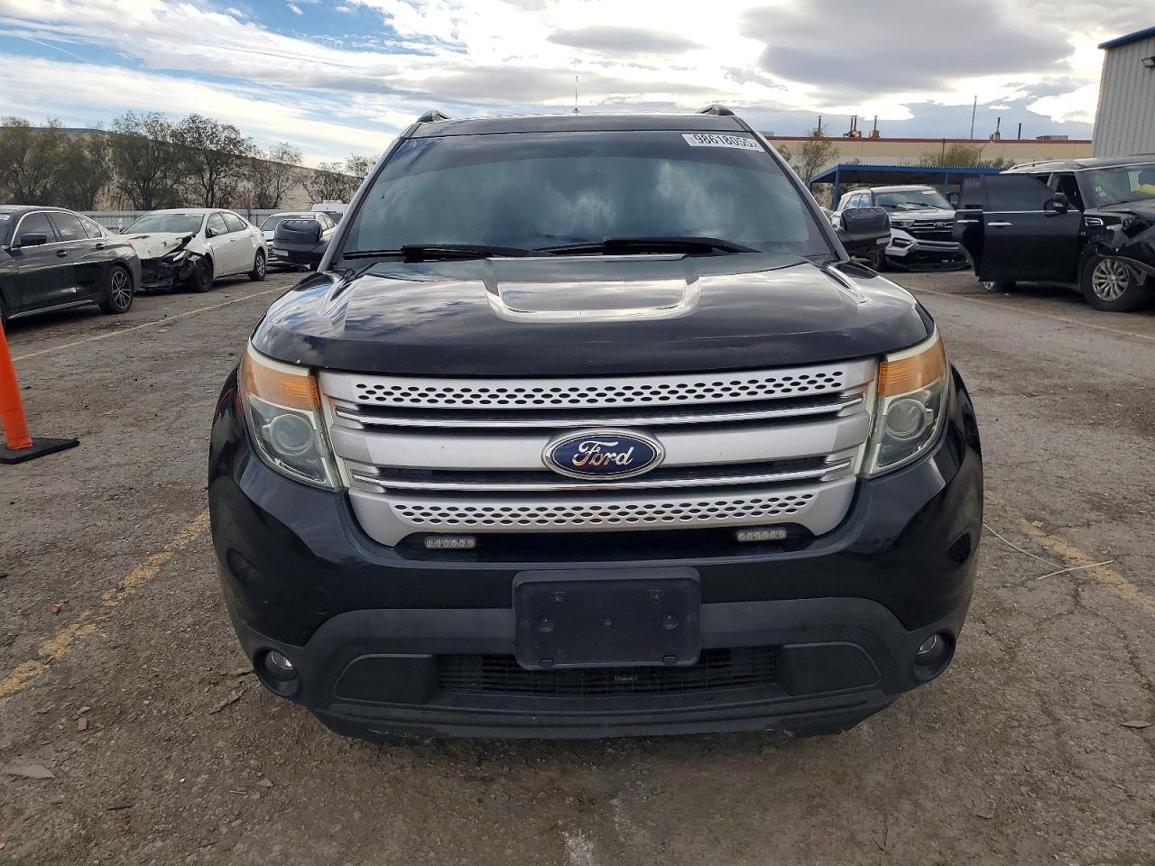 2014 FORD EXPLORER XLT photo 5