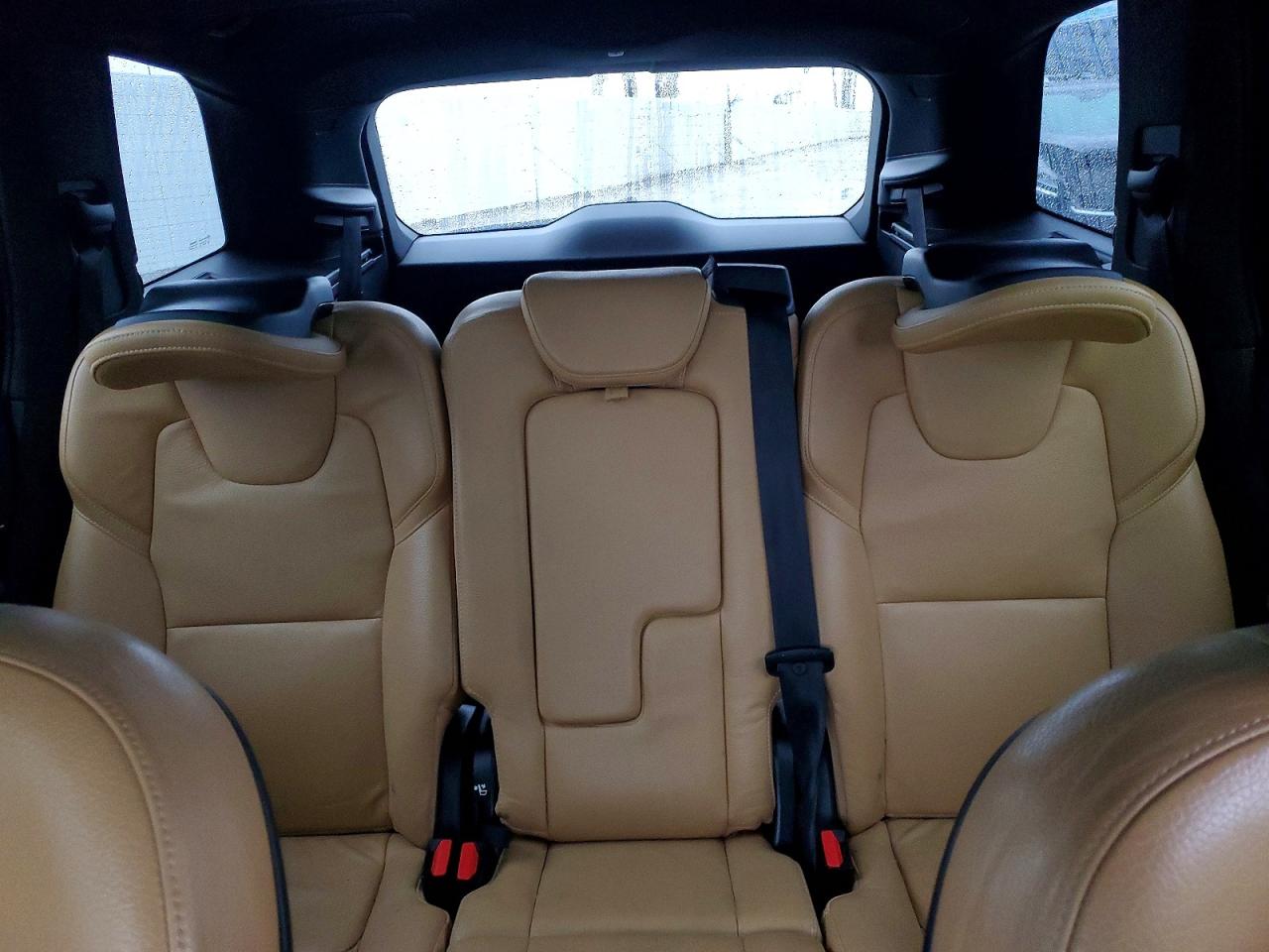 2019 VOLVO XC90 T6 MOMENTUM photo 10