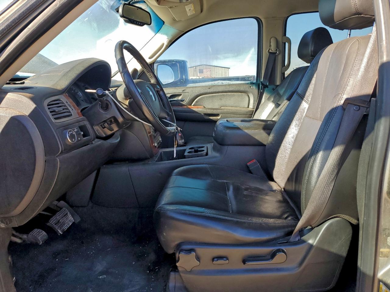 2009 CHEVROLET TAHOE C1500 LT photo 7
