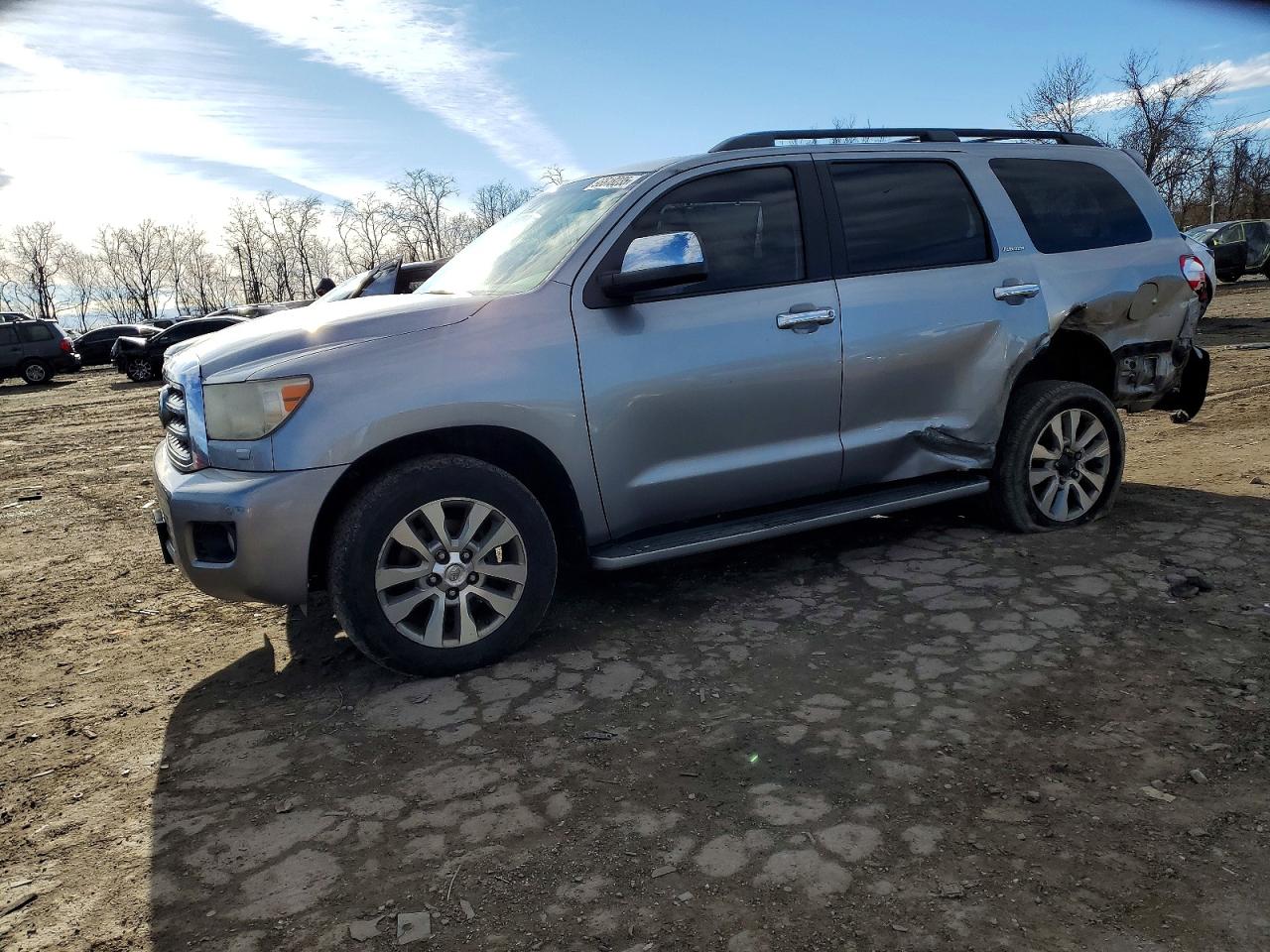 2011 TOYOTA SEQUOIA