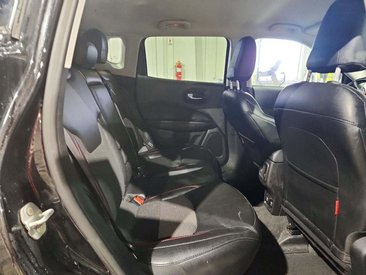 2021 JEEP COMPASS TRAILHAWK photo 10