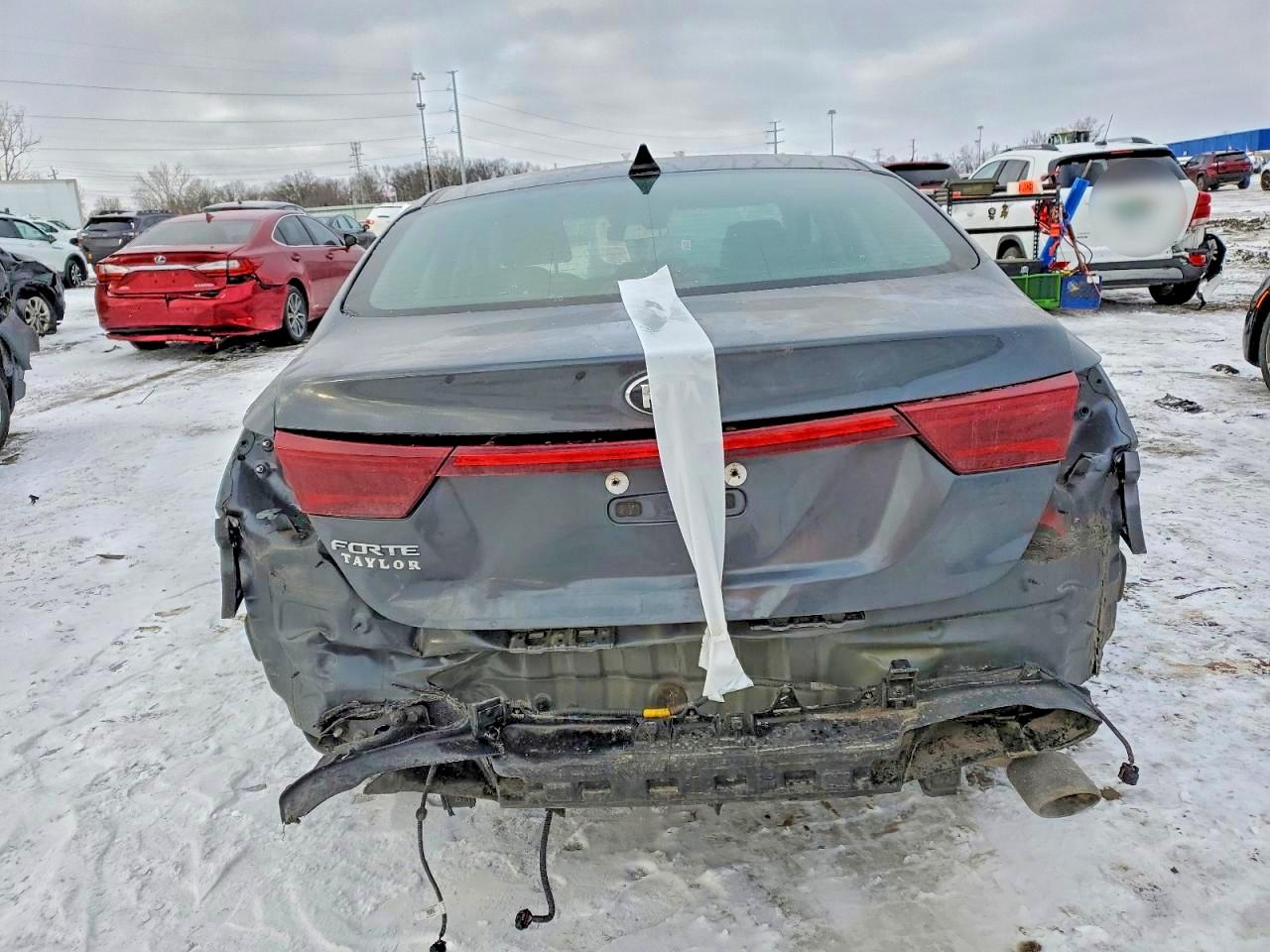 2021 KIA FORTE FE photo 6