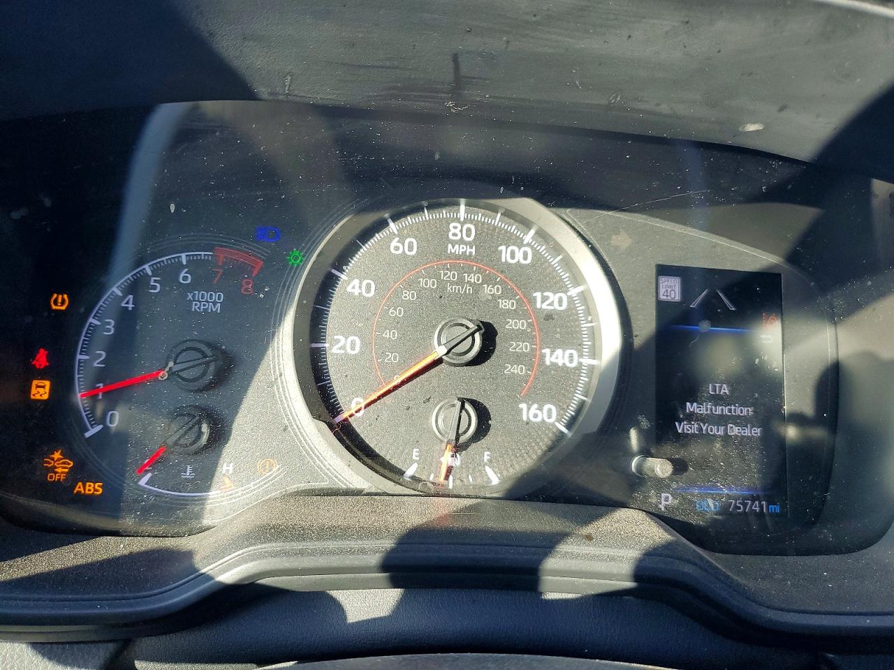 2020 TOYOTA COROLLA SE photo 9