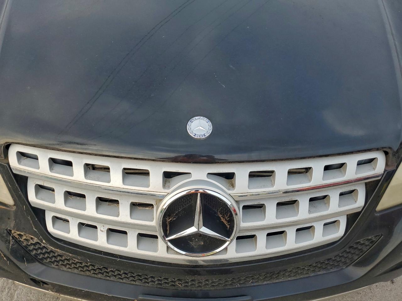 2009 MERCEDES-BENZ ML photo 12