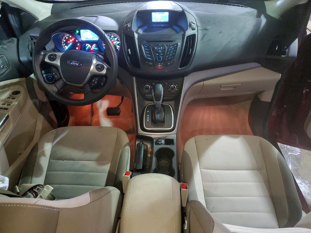 2014 FORD ESCAPE SE photo 22