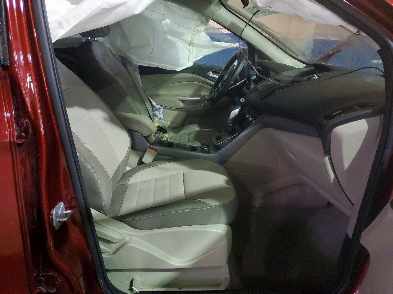 2014 FORD ESCAPE SE photo 19