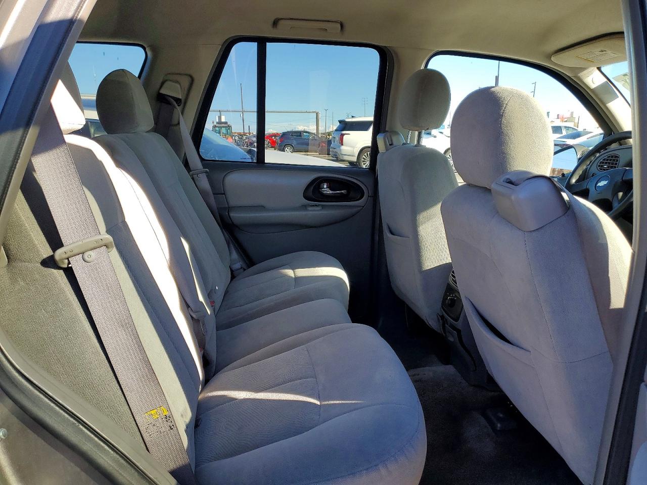 2005 CHEVROLET TRAILBLAZER LS photo 21