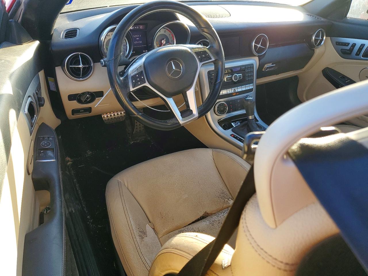 2013 MERCEDES-BENZ SLK 250 photo 8