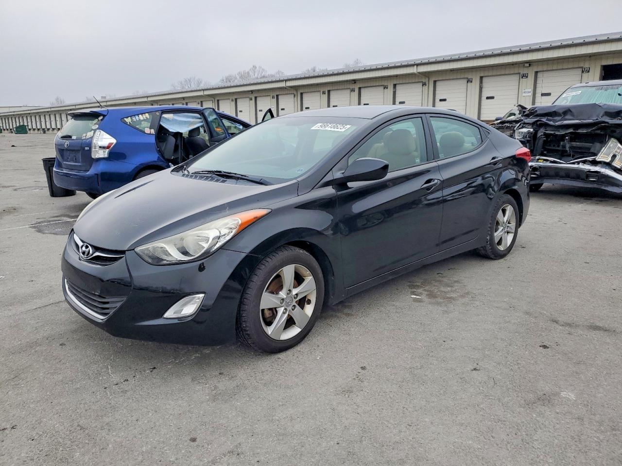 2013 HYUNDAI ELANTRA
