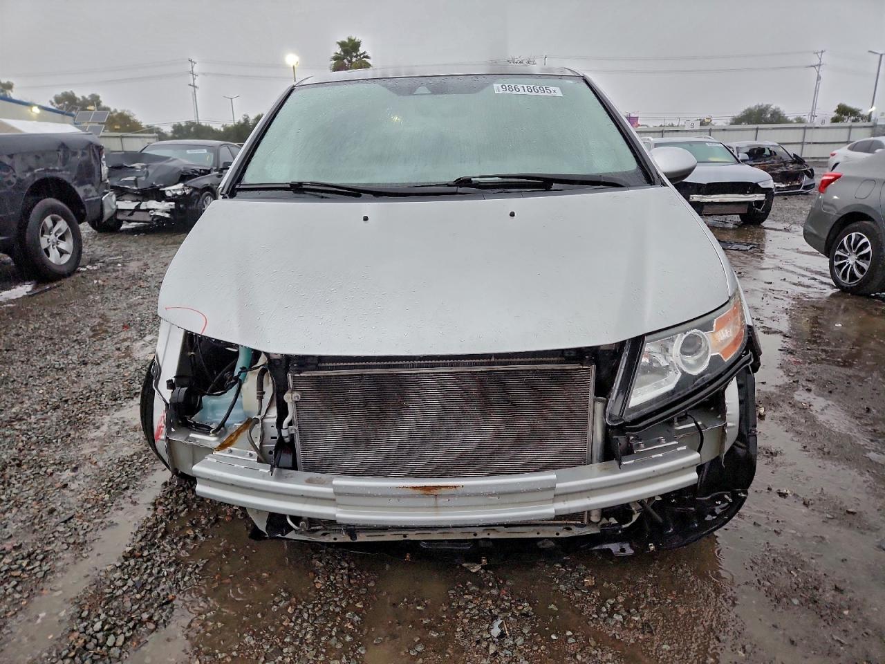 2014 HONDA ODYSSEY EXL photo 5