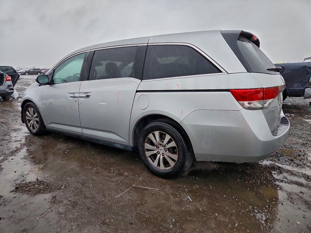 2014 HONDA ODYSSEY EXL photo 2