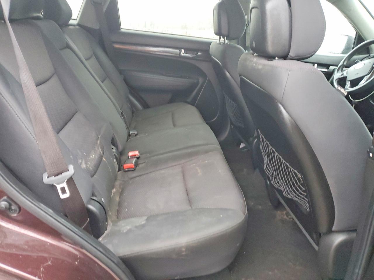 2011 KIA SORENTO BASE photo 21