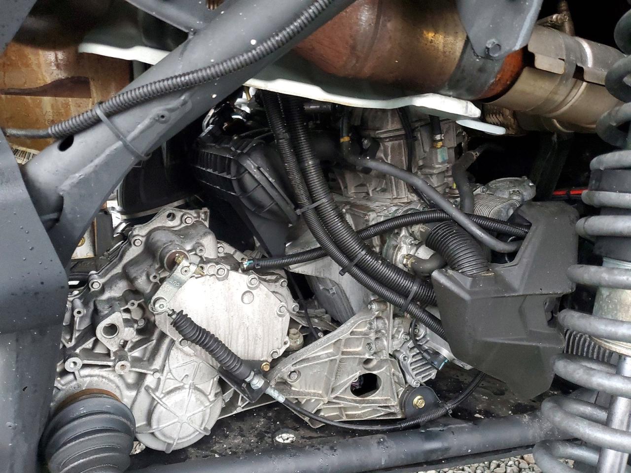 2021 CAN-AM MAVERICK X RS UTILITY VEHICLE photo 19