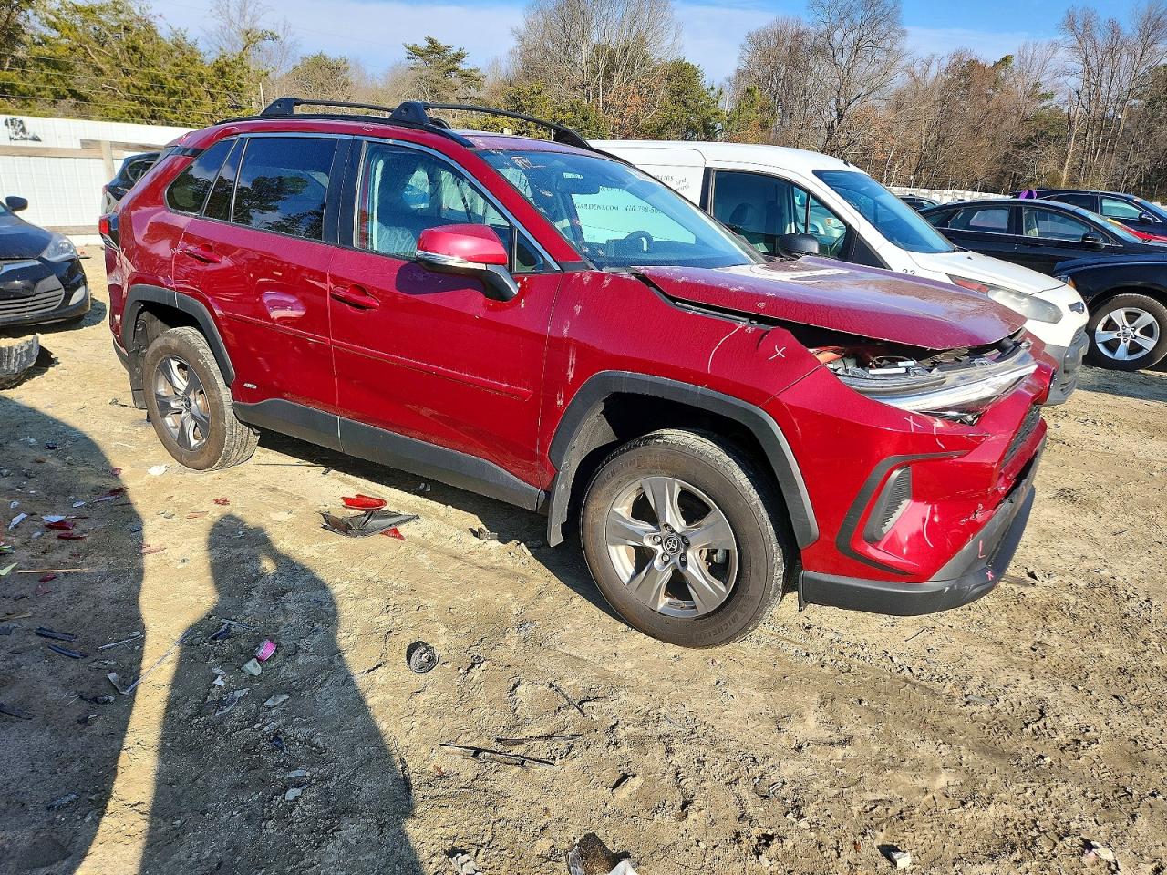 2024 TOYOTA RAV4 XLE photo 4