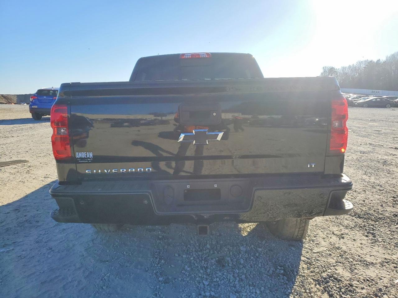 2016 CHEVROLET SILVERADO K1500 LT photo 6