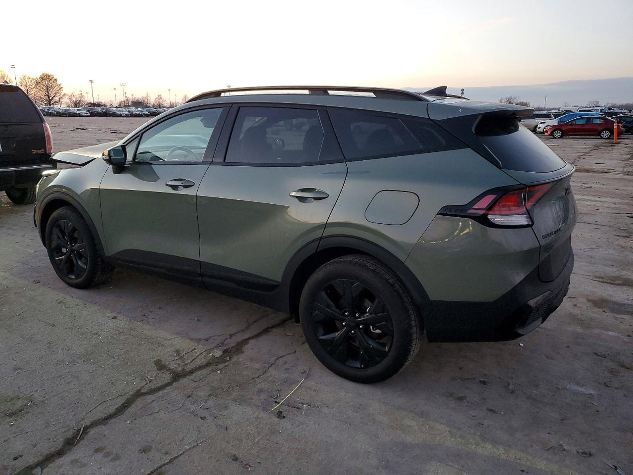 2025 KIA SPORTAGE X LINE photo 2