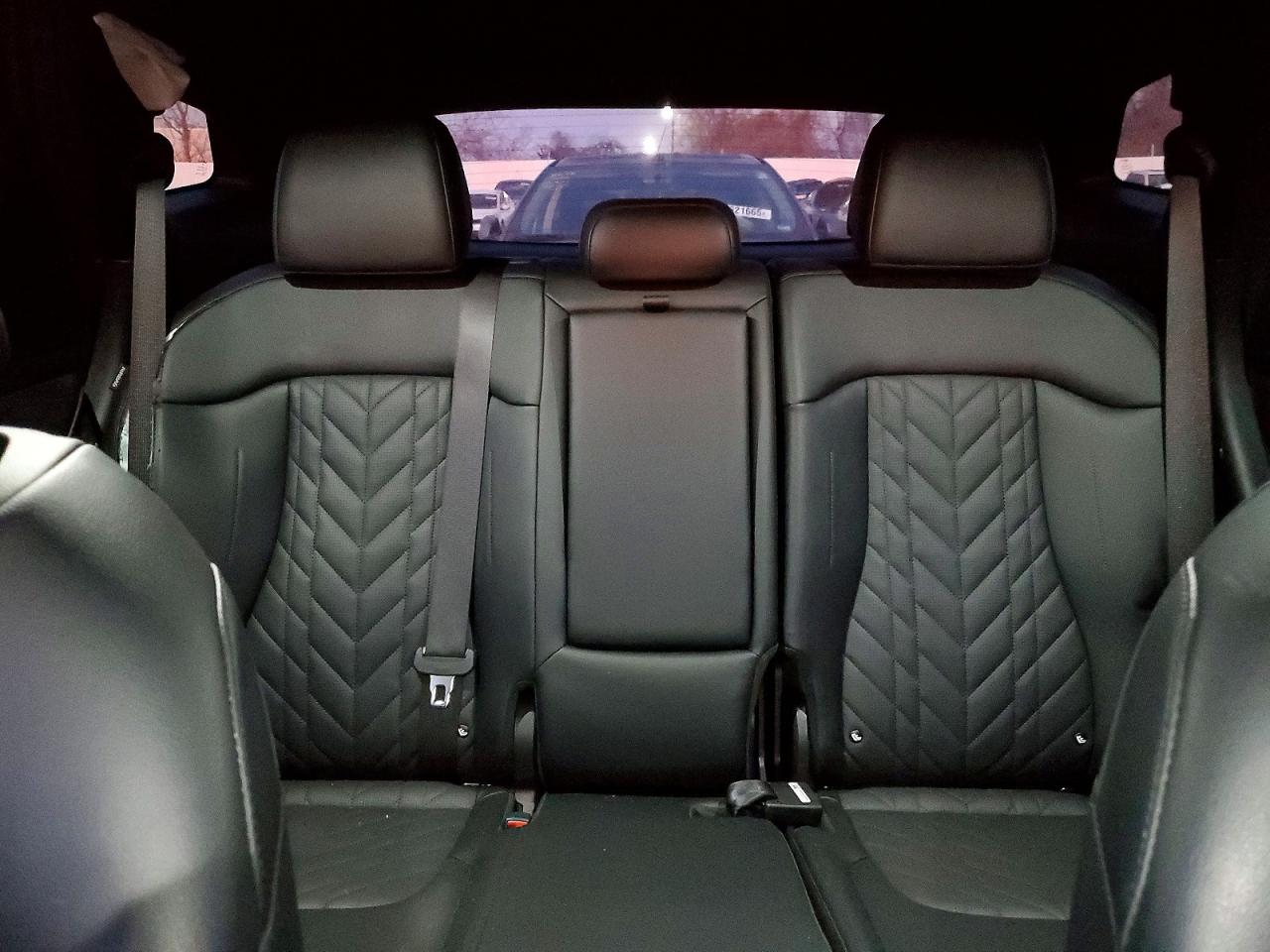 2025 KIA SPORTAGE X LINE photo 10