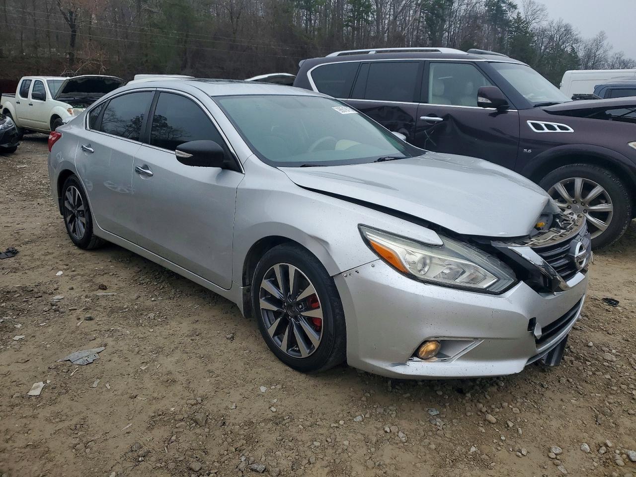 2017 NISSAN ALTIMA 2.5 photo 4