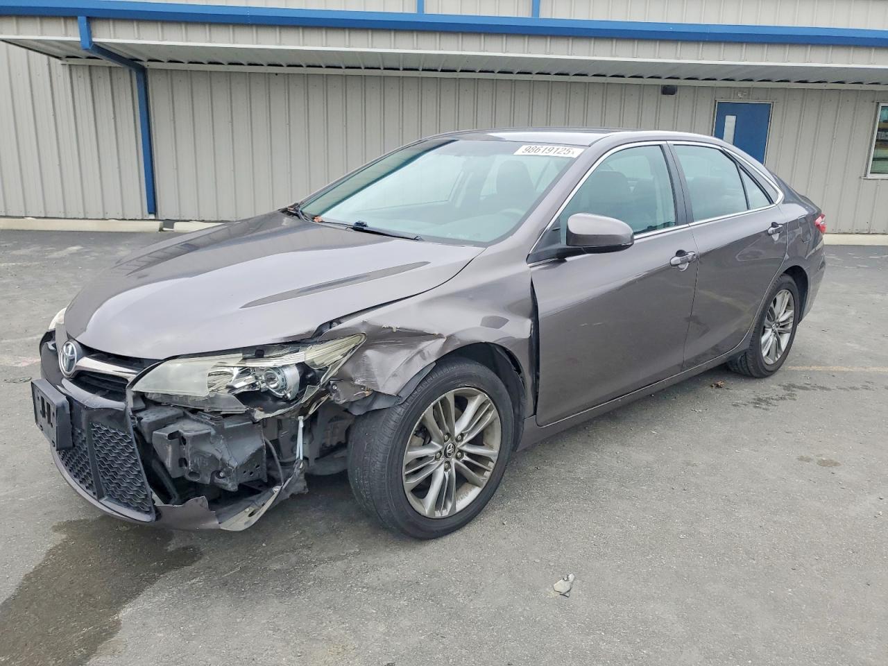 2017 TOYOTA CAMRY