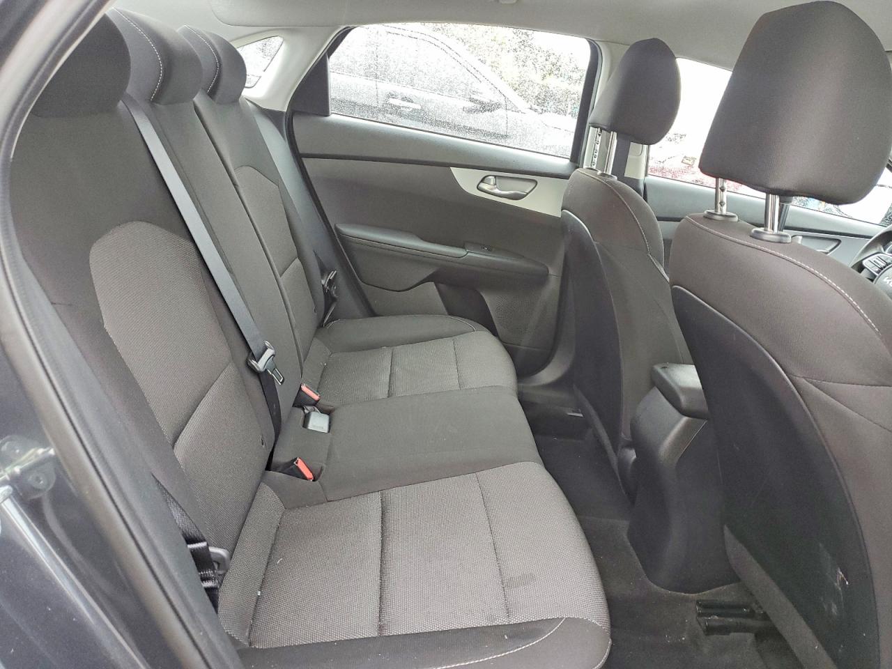 2024 KIA FORTE LX photo 10