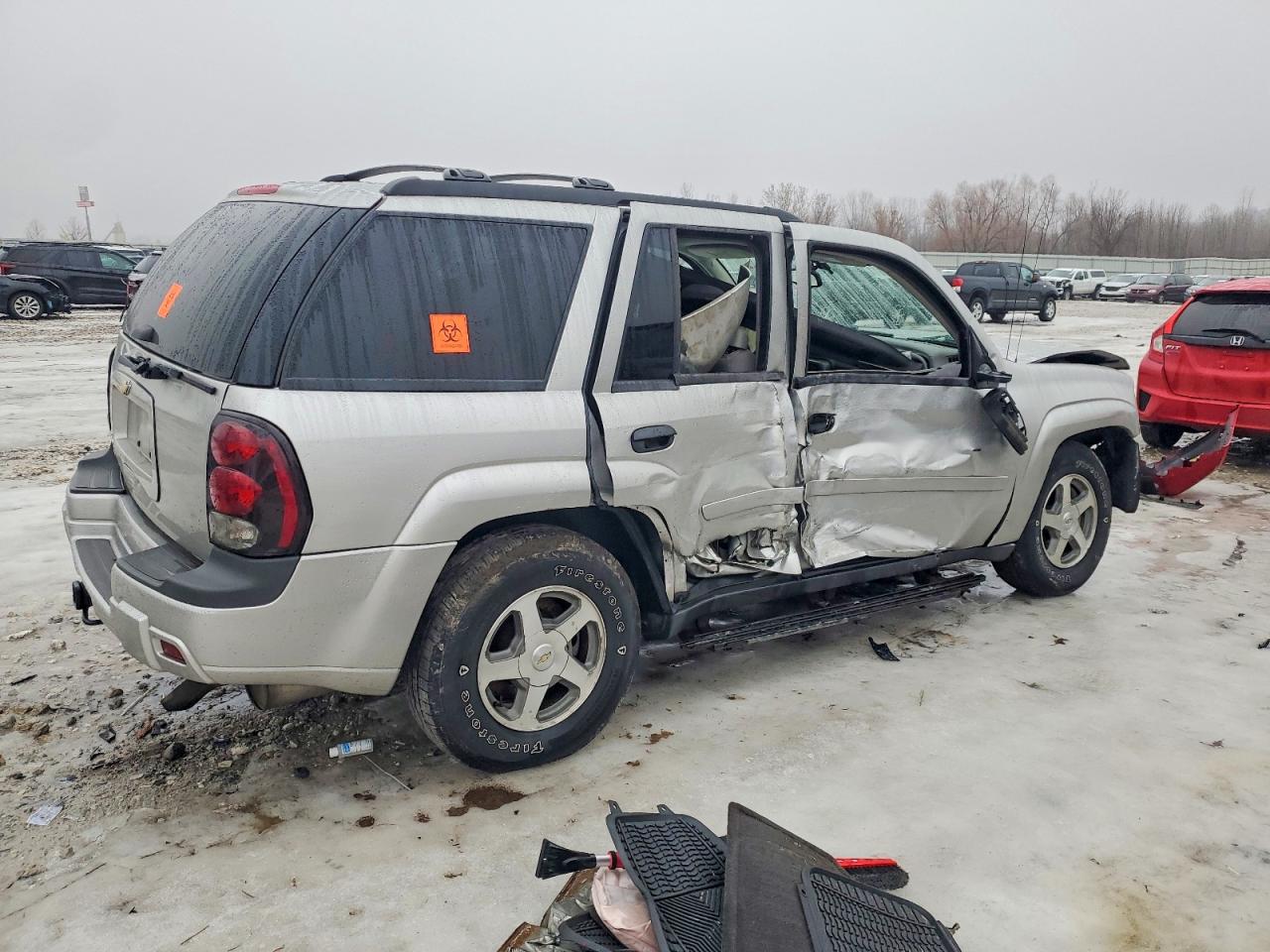 2006 CHEVROLET TRAILBLAZER LS photo 3